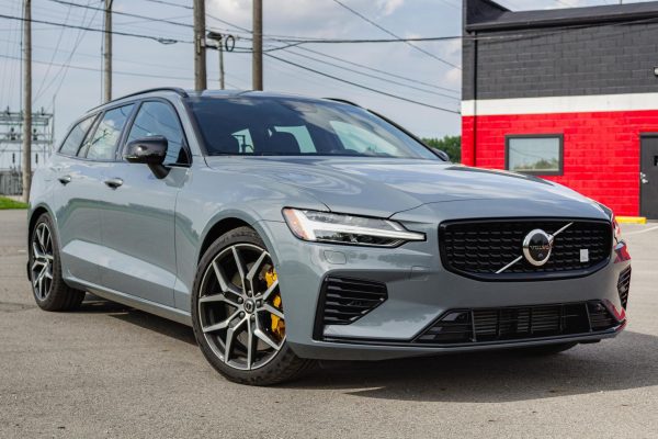2023 Volvo V60 Recharge T8 Polestar Engineered